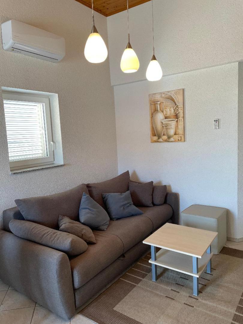 Apartment Gordana Vir Exteriér fotografie