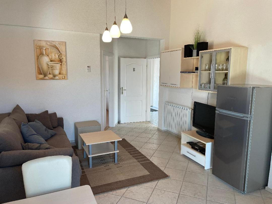 Apartment Gordana Vir Exteriér fotografie